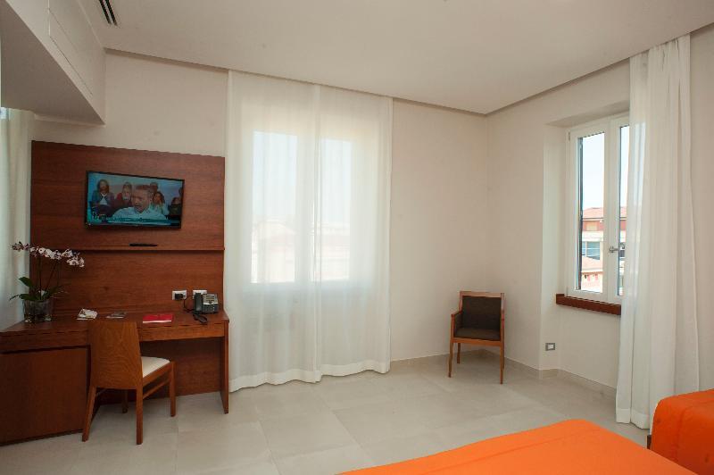 Angelina Hotel 3*